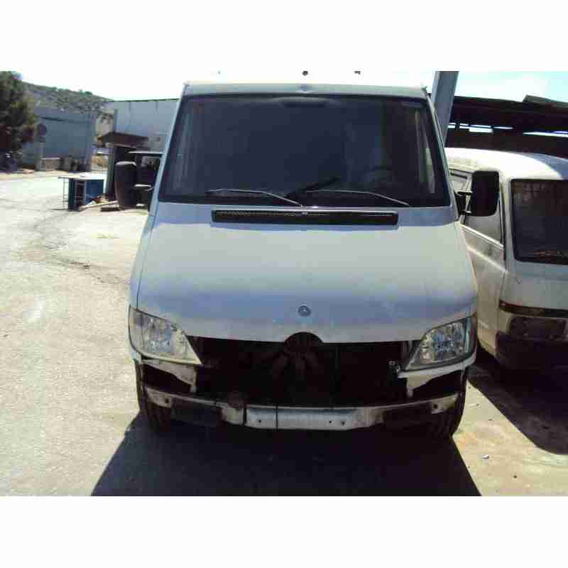 mercedes-benz sprinter 02.00  caja cerrada del año 2006