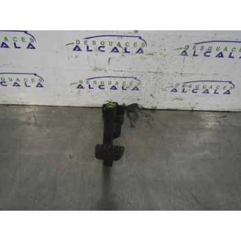 PEDAL EMBRAGUE 