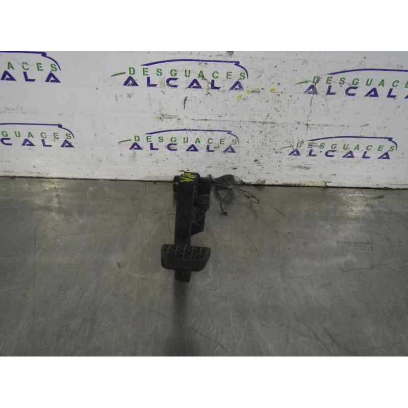 PEDAL EMBRAGUE 