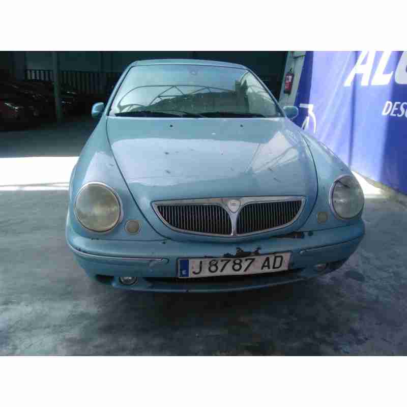 lancia lybra berlina del año 1999