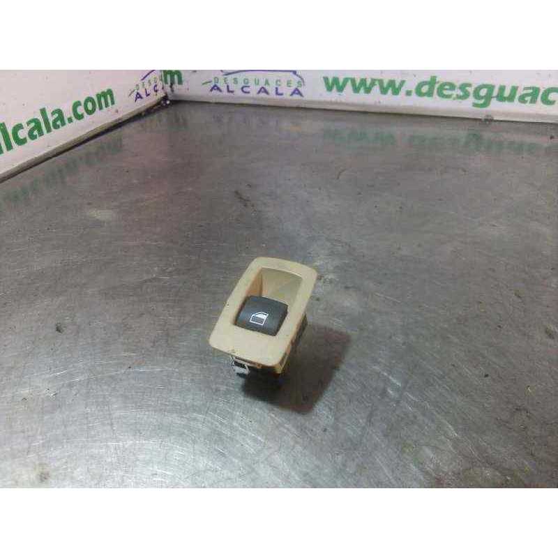 MANDO ELEVALUNAS TRASERO IZQUIERDO 923470402 3 PINES 