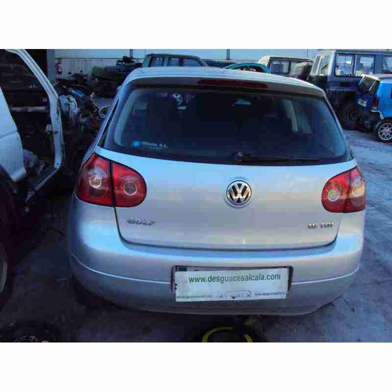 volkswagen golf v berlina (1k1) del año 2004