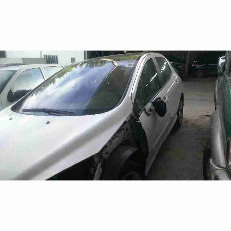 peugeot 308 del año 2008