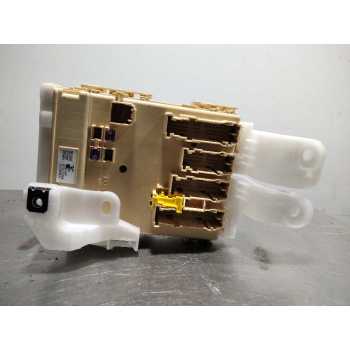 CAJA RELES / FUSIBLES 8273012X80A 