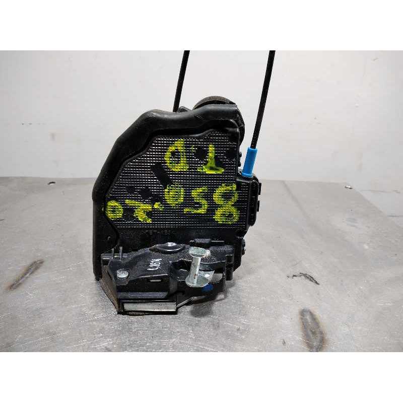 CERRADURA PUERTA TRASERA DERECHA 4 PINES 