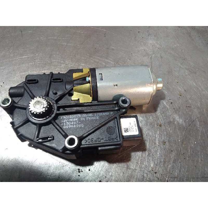MOTOR LIMPIA TRASERO 06966205 10 PINES 