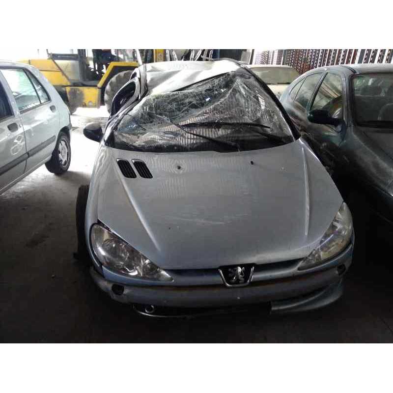 peugeot 206 berlina del año 2005