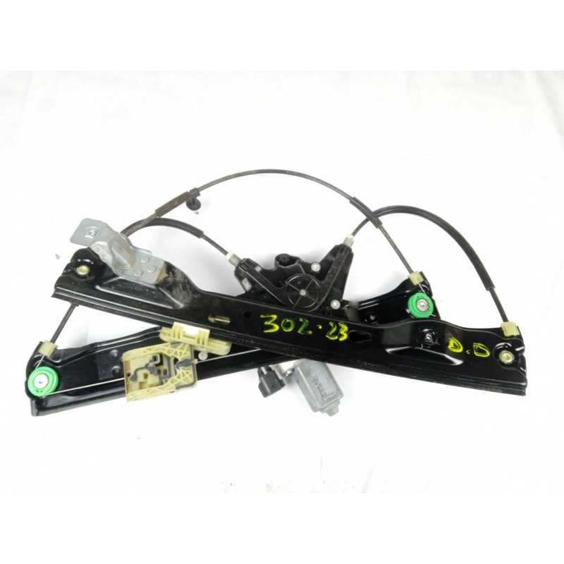 ELEVALUNAS DELANTERO DERECHO FR1FM46240 BM51A23200BF 