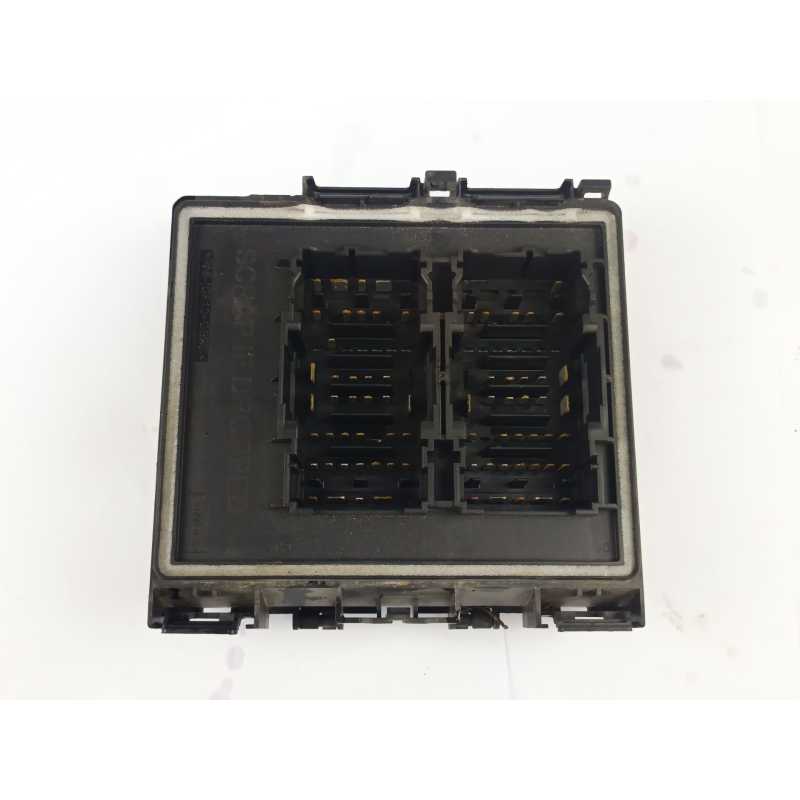CAJA RELES / FUSIBLES JX6T14D068AE 