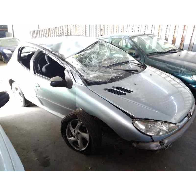 peugeot 206 berlina del año 2005