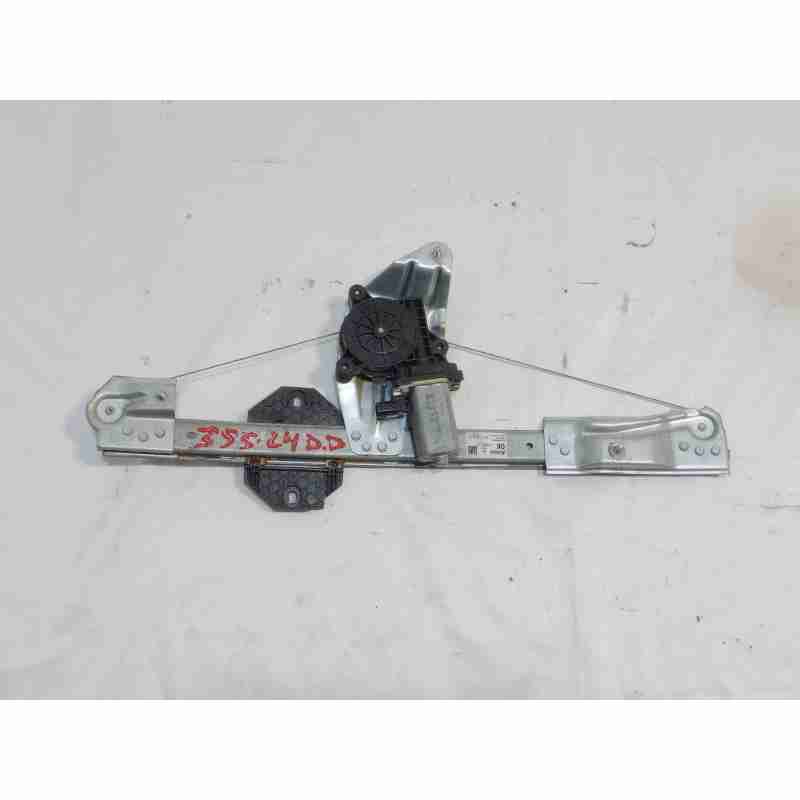 ELEVALUNAS DELANTERO DERECHO 807209299R 