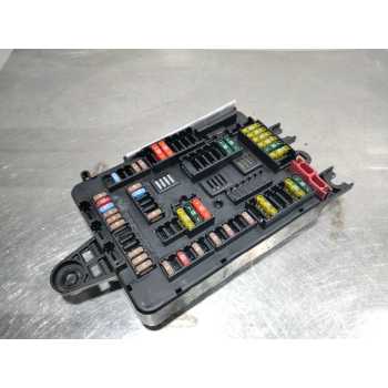 CAJA RELES / FUSIBLES 9337881 