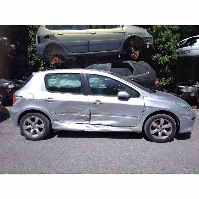 peugeot 307 berlina (s2) del año 2006