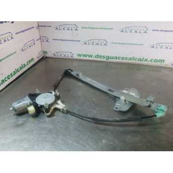 ELEVALUNAS DELANTERO DERECHO 824601W000 2 PINES 