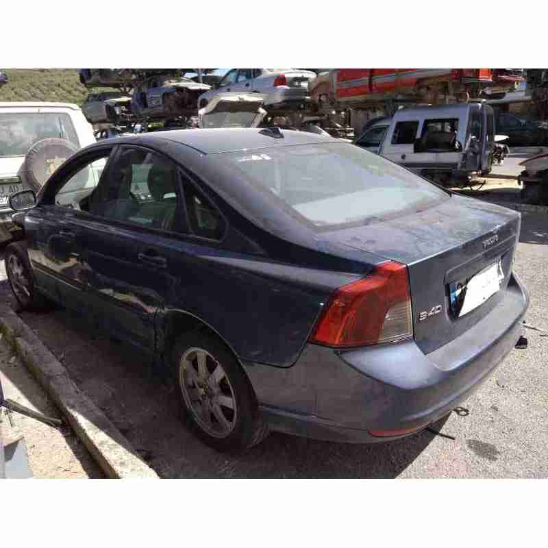 volvo s40 berlina del año 2007