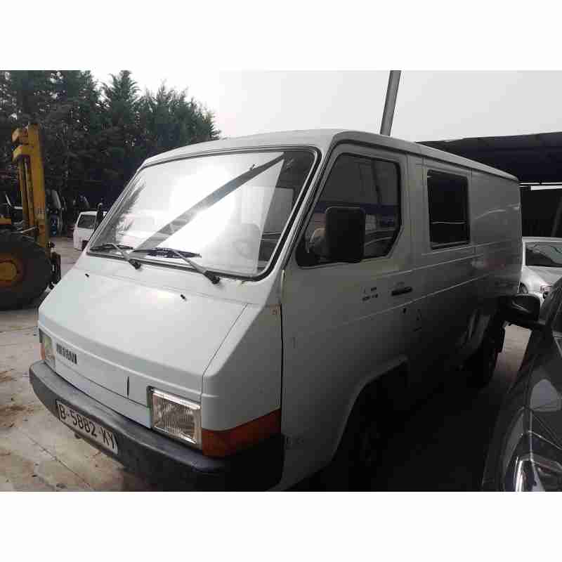 nissan trade furgoneta del año 1990
