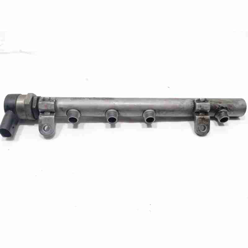 RAMPA INYECTORA A6420700495 