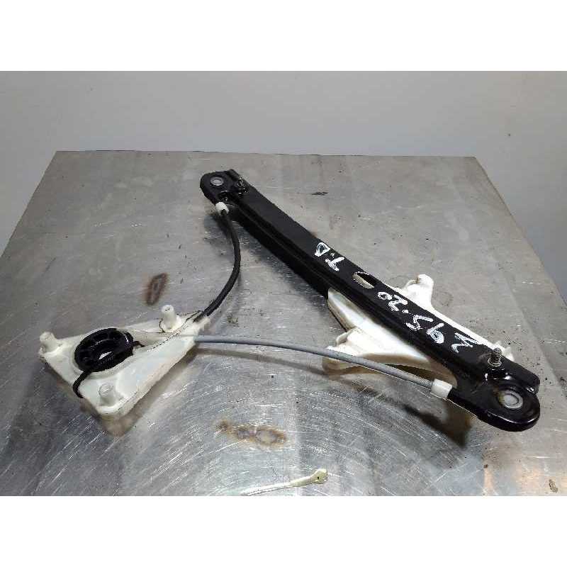 ELEVALUNAS TRASERO DERECHO 6R4839462E SIN MOTOR 