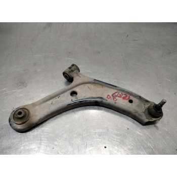 BRAZO SUSPENSION INFERIOR DELANTERO DERECHO 4520161M00 