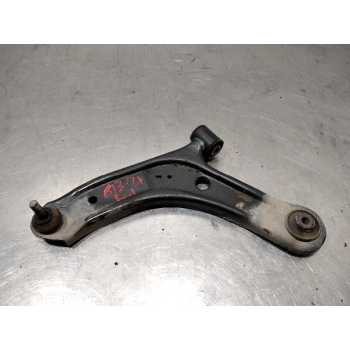 BRAZO SUSPENSION INFERIOR DELANTERO IZQUIERDO 4520261M00 