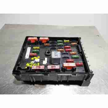 CAJA RELES / FUSIBLES 3C0937125 