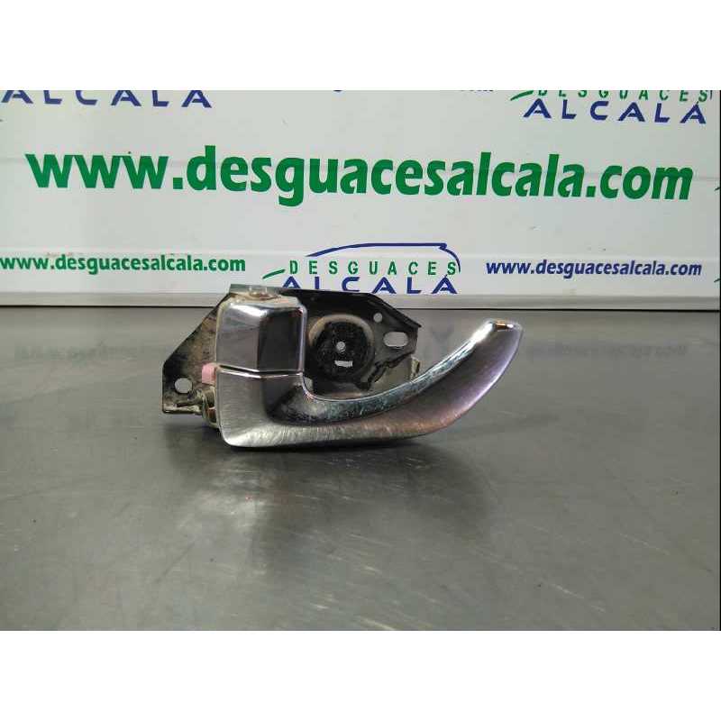 MANETA INTERIOR TRASERA IZQUIERDA 