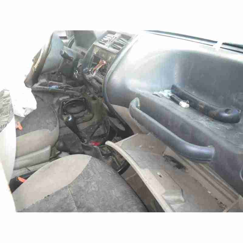 nissan terrano/terrano.ii (r20) del año 2001