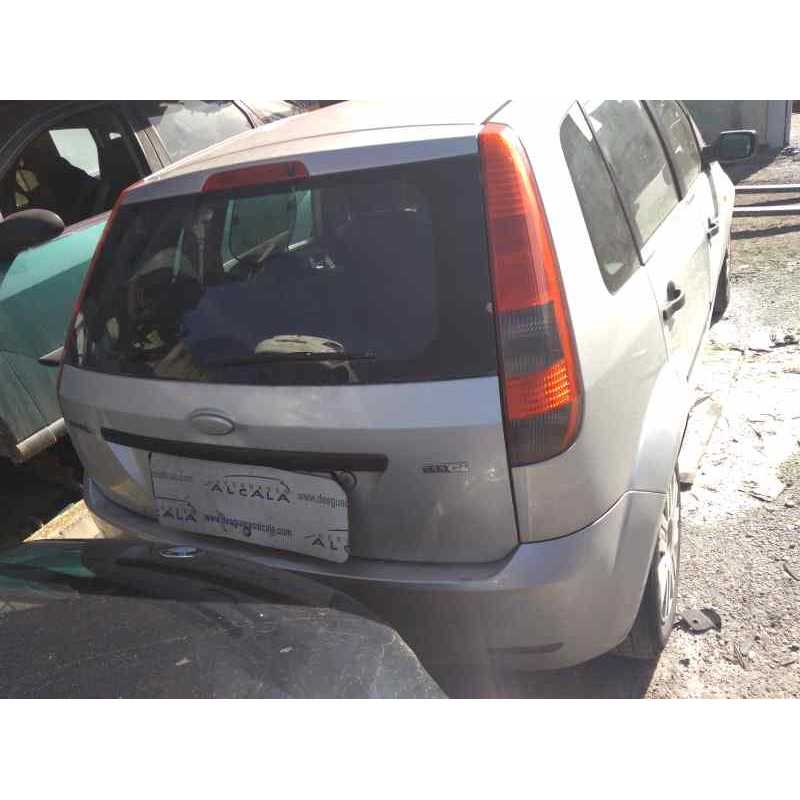 ford fiesta (cbk) del año 2004