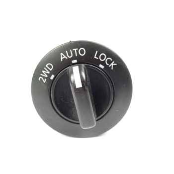 BOTON 4X4 25535EQ000 8 PINES 