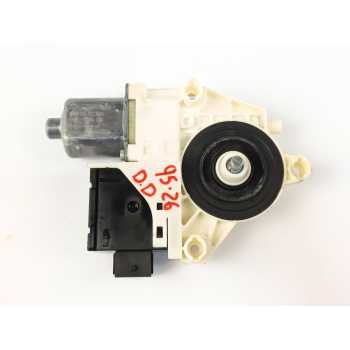 MOTOR ELEVALUNAS DELANTERO DERECHO C44131104 0130822664 