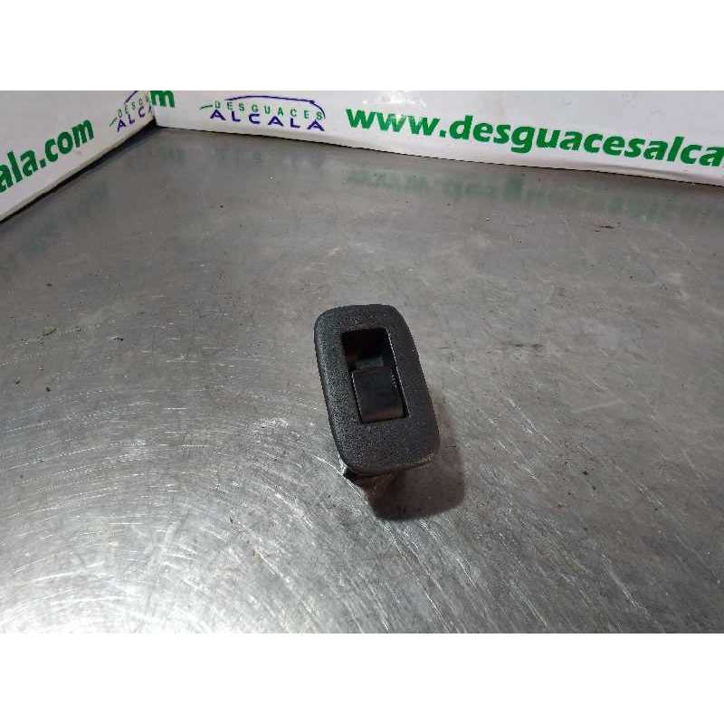 MANDO ELEVALUNAS TRASERO IZQUIERDO 5 PINES 