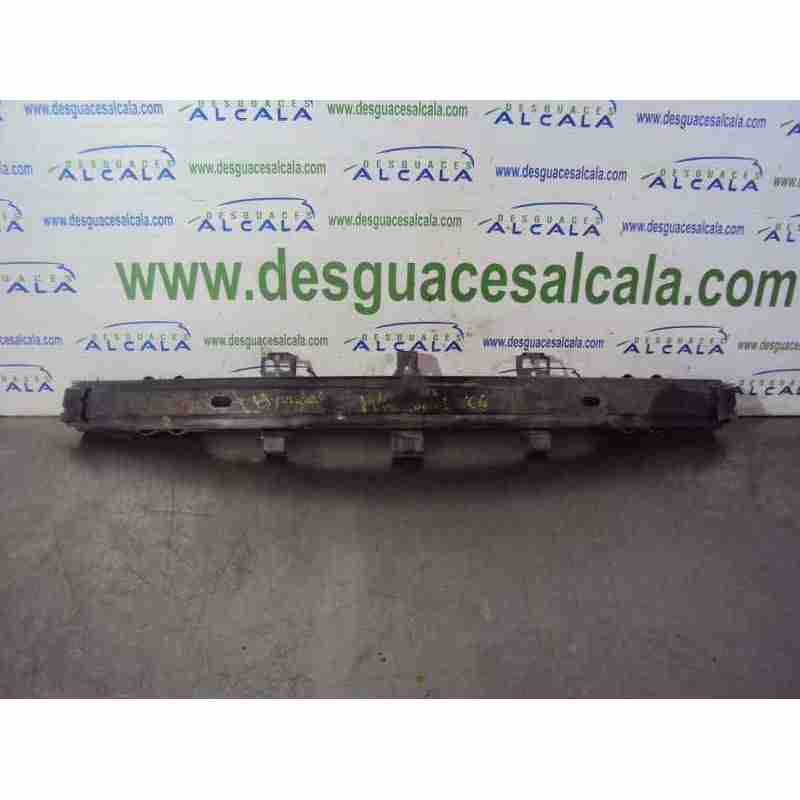 TRAVIESA DELANTERA 