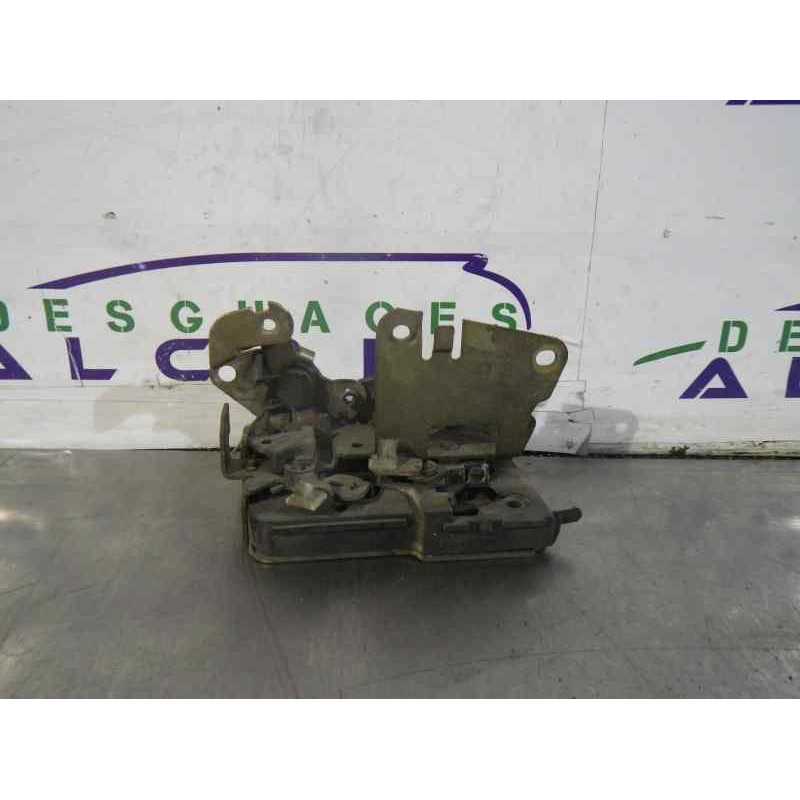 CERRADURA PUERTA DELANTERA DERECHA MANUAL DEFECTOS