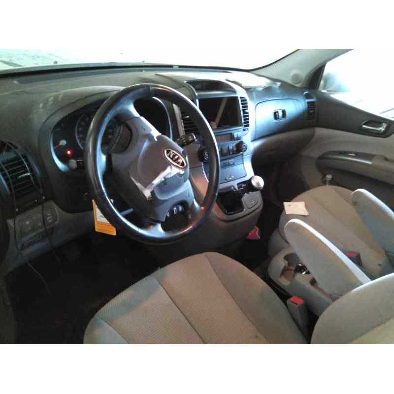 kia carnival del año 2006