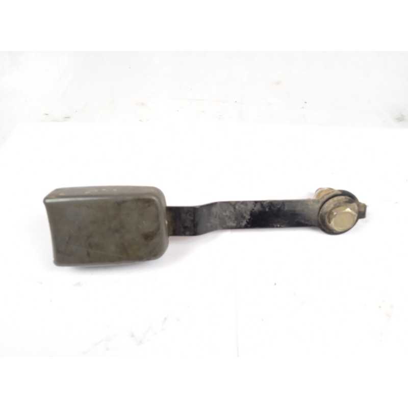 BROCHE CINTURON DELANTERO IZQUIERDO 868420F000 