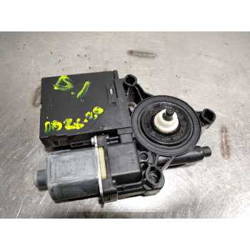 MOTOR ELEVALUNAS DELANTERO IZQUIERDO 0130822451 