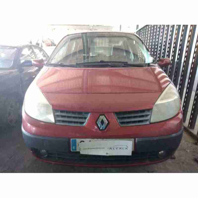 renault scenic ii del año 2004