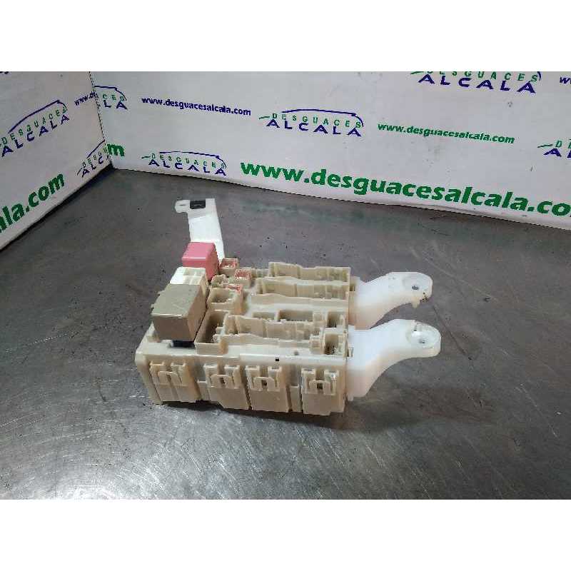CAJA RELES / FUSIBLES 8273002150A 