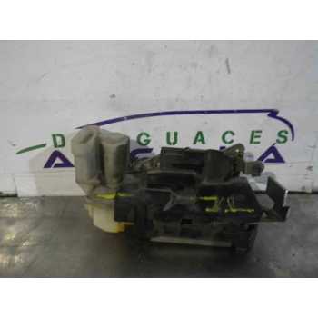 CERRADURA PUERTA TRASERA DERECHA ELECTRICA 4 PINES