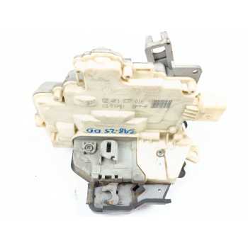 CERRADURA PUERTA DELANTERA DERECHA 4F1837016 