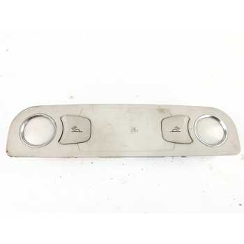 LUZ INTERIOR 4L0947111B 