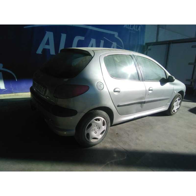 peugeot 206 berlina del año 2003