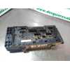 CAJA RELES / FUSIBLES 