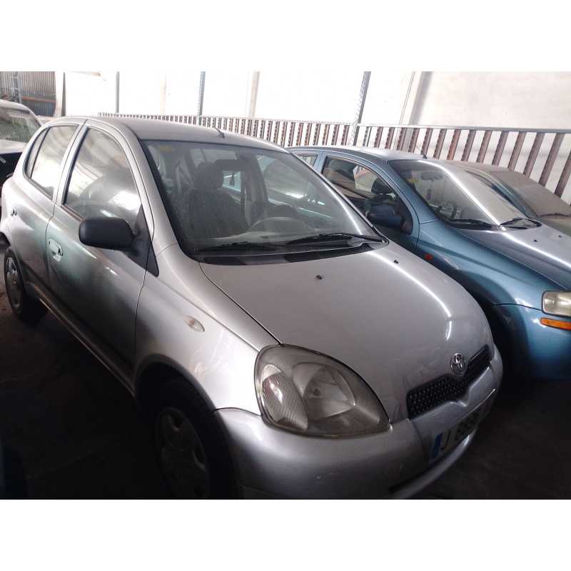 toyota yaris (_p1_) del año 1999