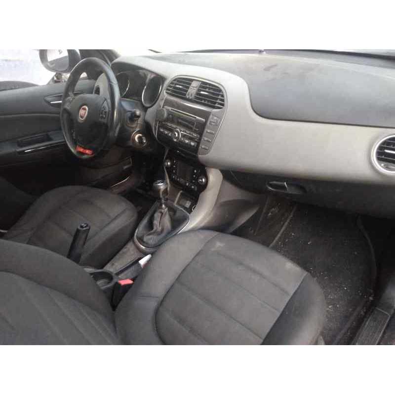 fiat bravo (198) del año 2010