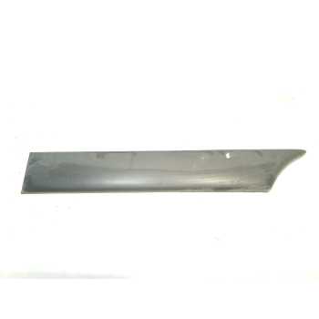 MOLDURA LATERAS IZQUIERDA 