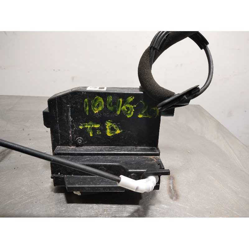 CERRADURA PUERTA TRASERA DERECHA 9826110980 7 PINES 