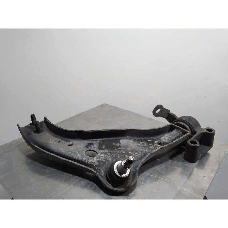 BRAZO SUSPENSION INFERIOR DELANTERO IZQUIERDO 31126772301 