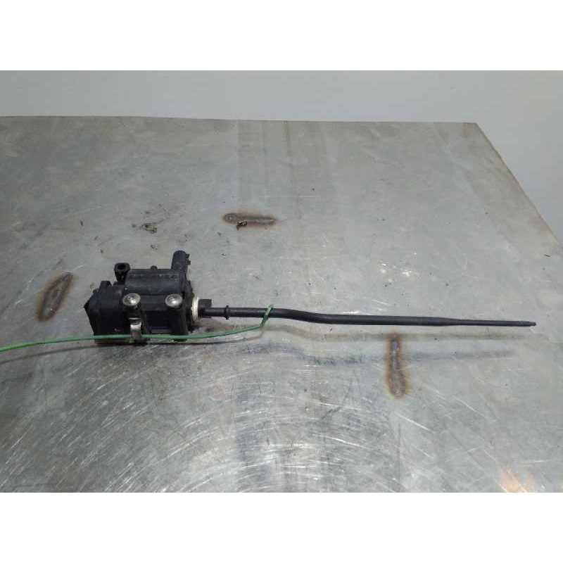 BOTON 67116985880 TAPA COMBUSTIBLE 2 PINES