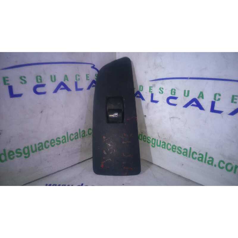 MANDO ELEVALUNAS DELANTERO DERECHO 1597980006668 